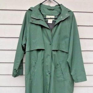 Vintage LL Bean Womens Forest Green Rain Coat